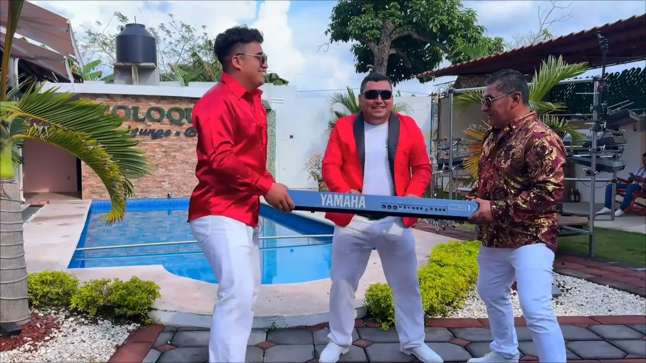 el camaleón de los teclados - el baile del pochitoque video oficial