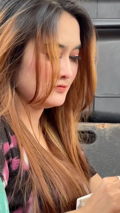 Melihat Elisa Kirey dari dekat