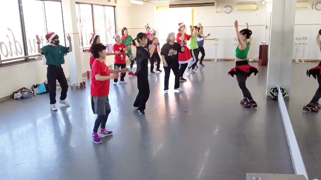 2025X'mas ZUMBA Digest (12 songs) - YouTube