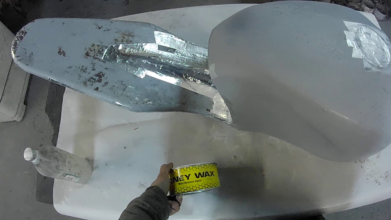 Стекло пластиковый бак на мотоцикл, своими руками. Часть 1