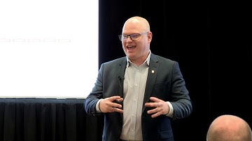 Red Hat Day Building the Optimal Architechture for Open Banking By Eyal Sivan Final