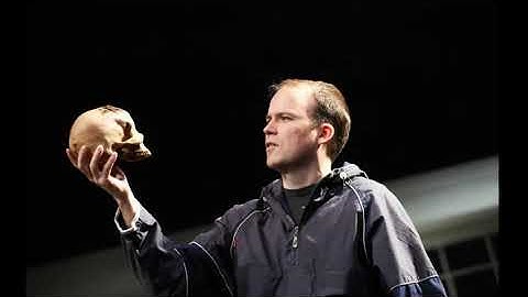 Navigate A2 Coursebook-video Park Theatre