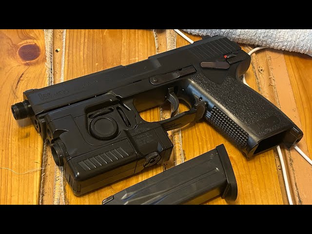 KSC H&K SOCOM MK23 Gas Blowback Review [Snake's Gun from Metal