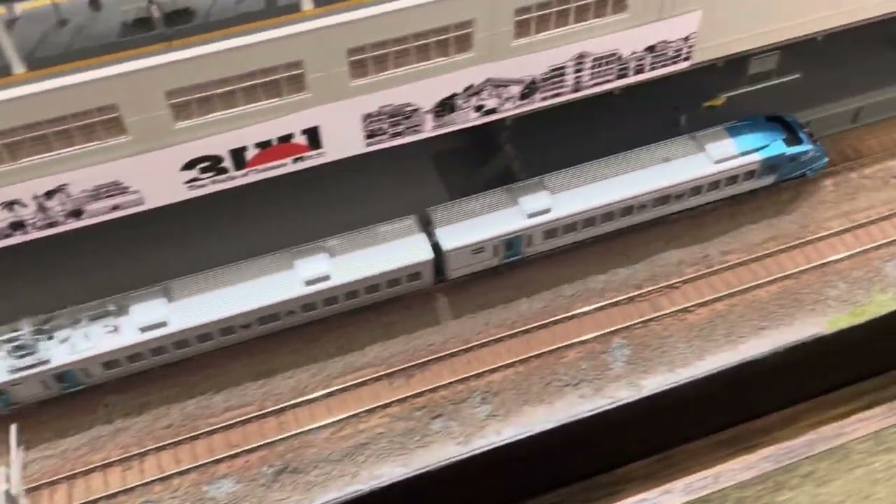 Nゲージ城鎮-KATO 10-439 883系「ソニック883」列車（模型）繞行一圈