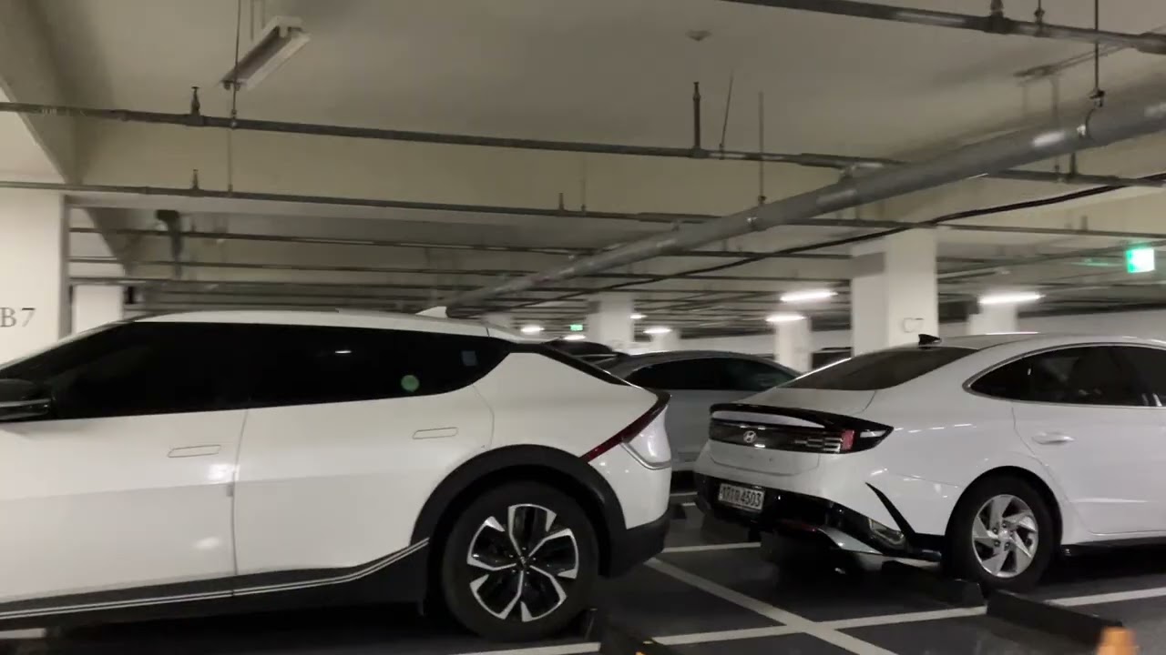 제주도 색달동 롯데호텔 지하주차장 ITS 엔지니어링 장내경보등 적색