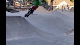 Hip Clips, Scooter Action Vid