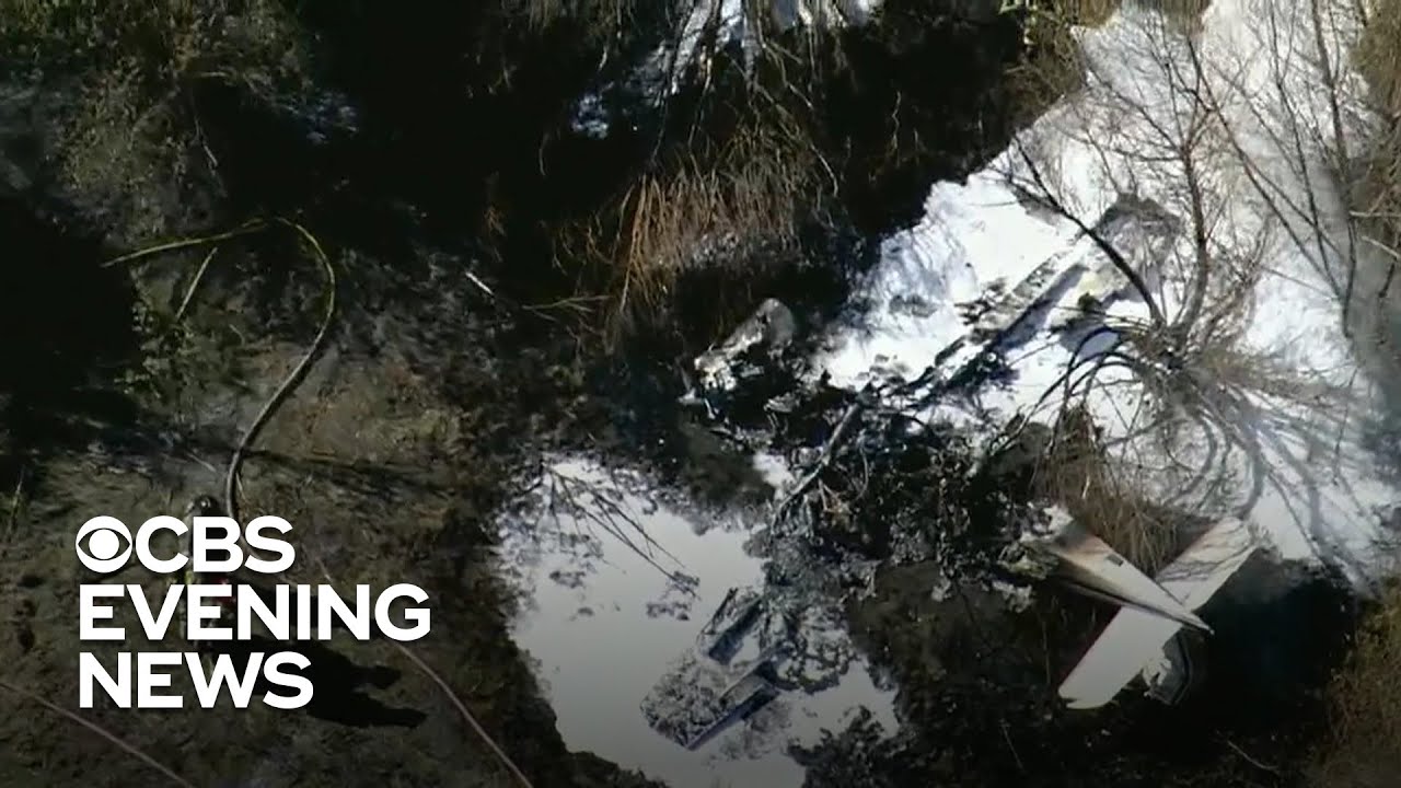 4 dead in plane crash at California airport - YouTube