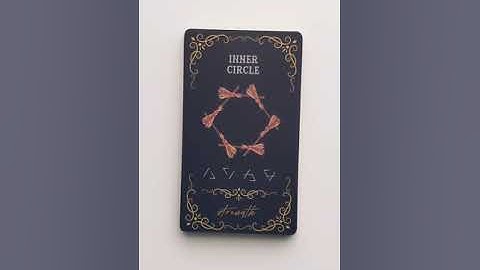 Inner Witch Oracle Flip Through