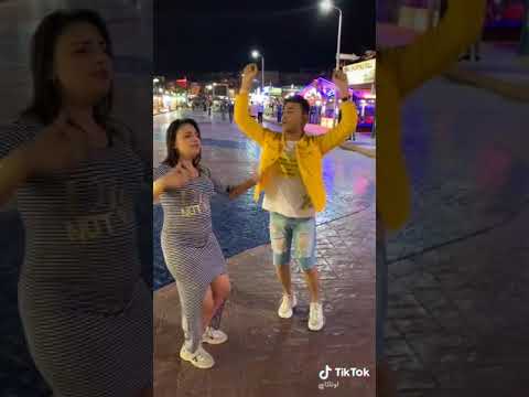 محمد اوتاكا انتى ابوكى تاجر سلاح
