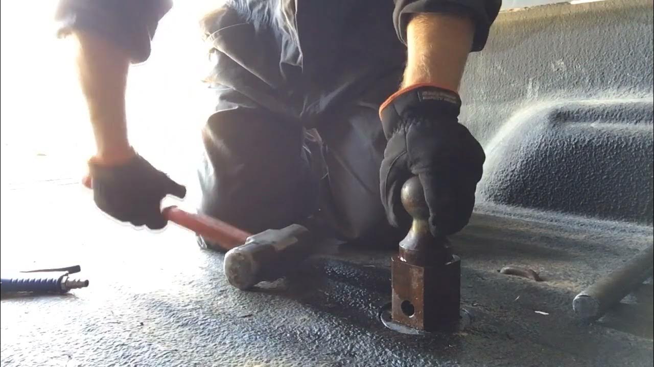 B&W Hitch Hitch Pin Stuck!! YouTube