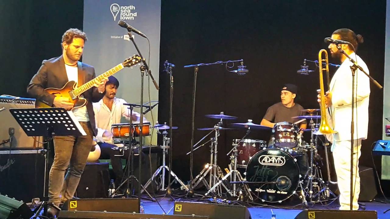 Efe Erdem "First Kiss" Debut EP Release