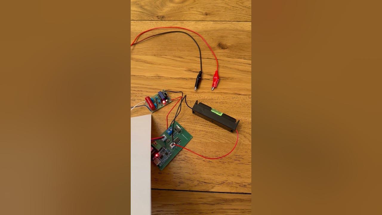 Générateur Haute Tension Pour Harpe électrique Boitier haute tension harpe électrique anti frelon ZAPLEFRELON - YouTube