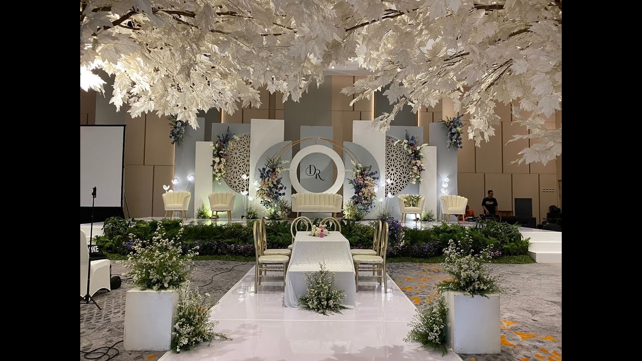 [DEKORASI PERNIKAHAN] Devi & Rinaldy - Harris Satelit Surabaya # ...