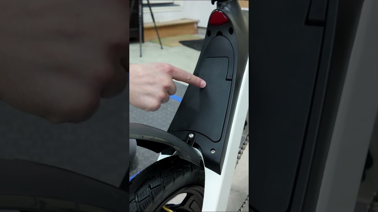 Details charm of hiboy C1.