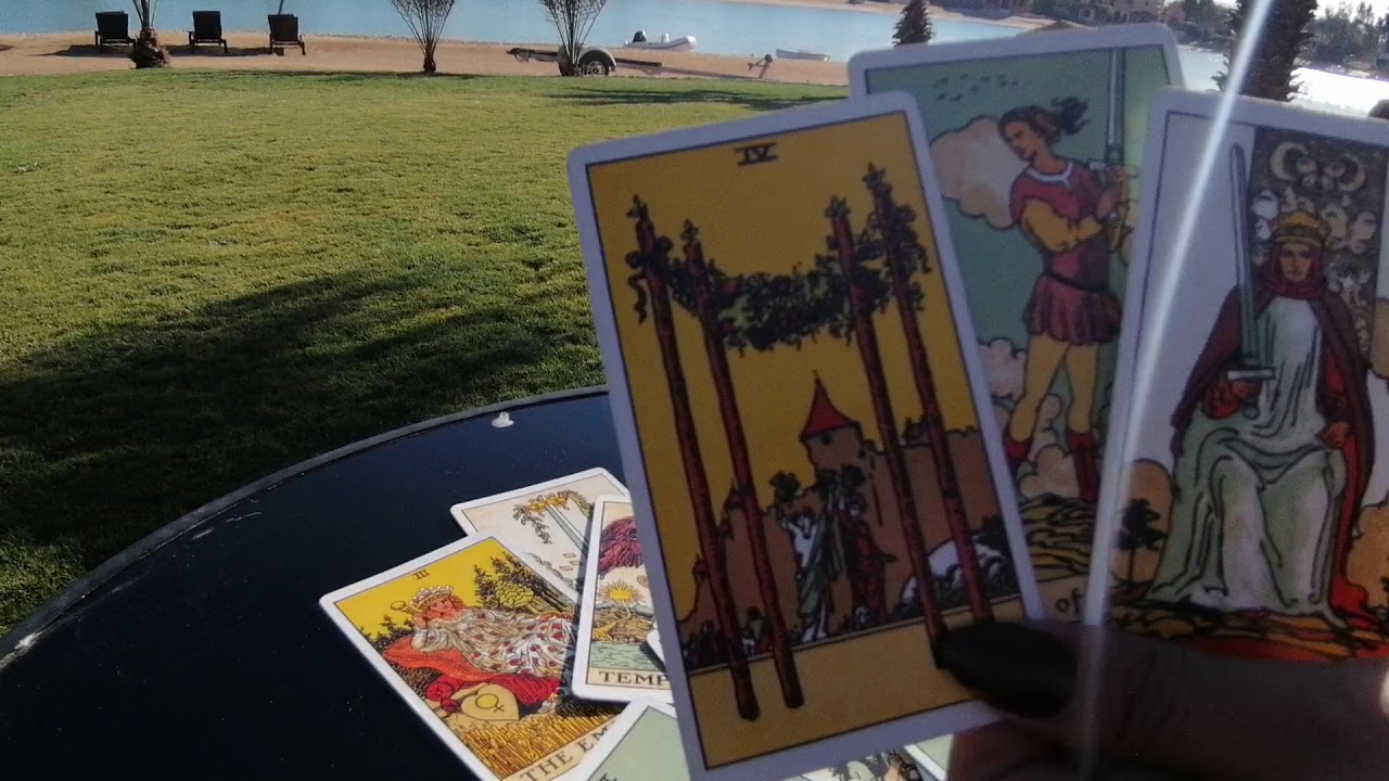 أختر كارت 💐 العلاقة الثلاثية ماهي مشاعر واحاسيس الشريك تجاهك وتجاه الطرف الثالث ومصير العلاقة ❤️🌹