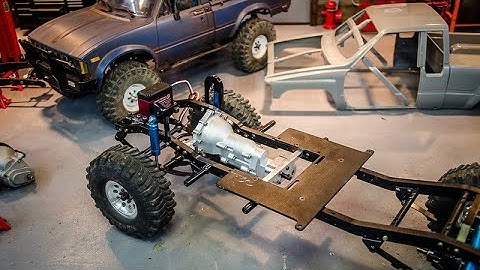 The 87 Xtra Cab gets a GCMracing Low Range Trans Conversion, Trailfinder 2, Tinytrucks