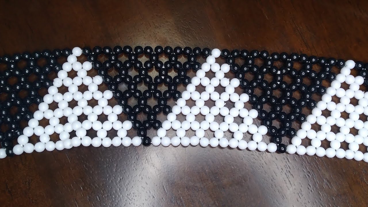 black and white triangle pattern beaded belt tutorial, begginer bead  tutorial