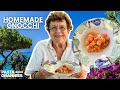 82-year-old Ushi makes gnocchi with a herb-tastic tomato sauce! | Pasta Grannies