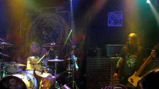 George Lynch&#39;s Souls Of We at Back Bar 09-10-09 8 min guitar solo