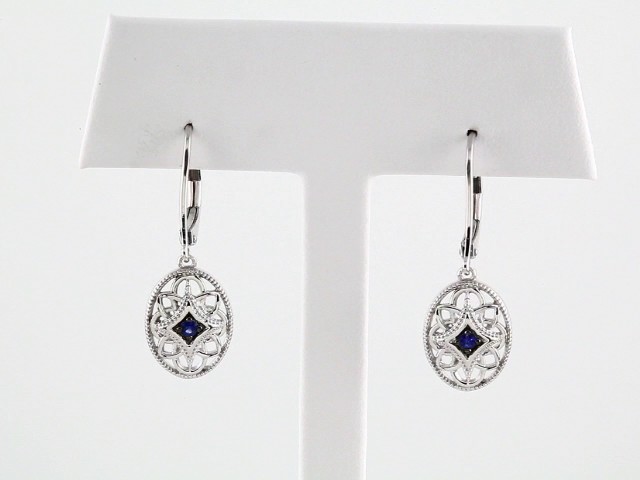 Filigree Earrings view 3