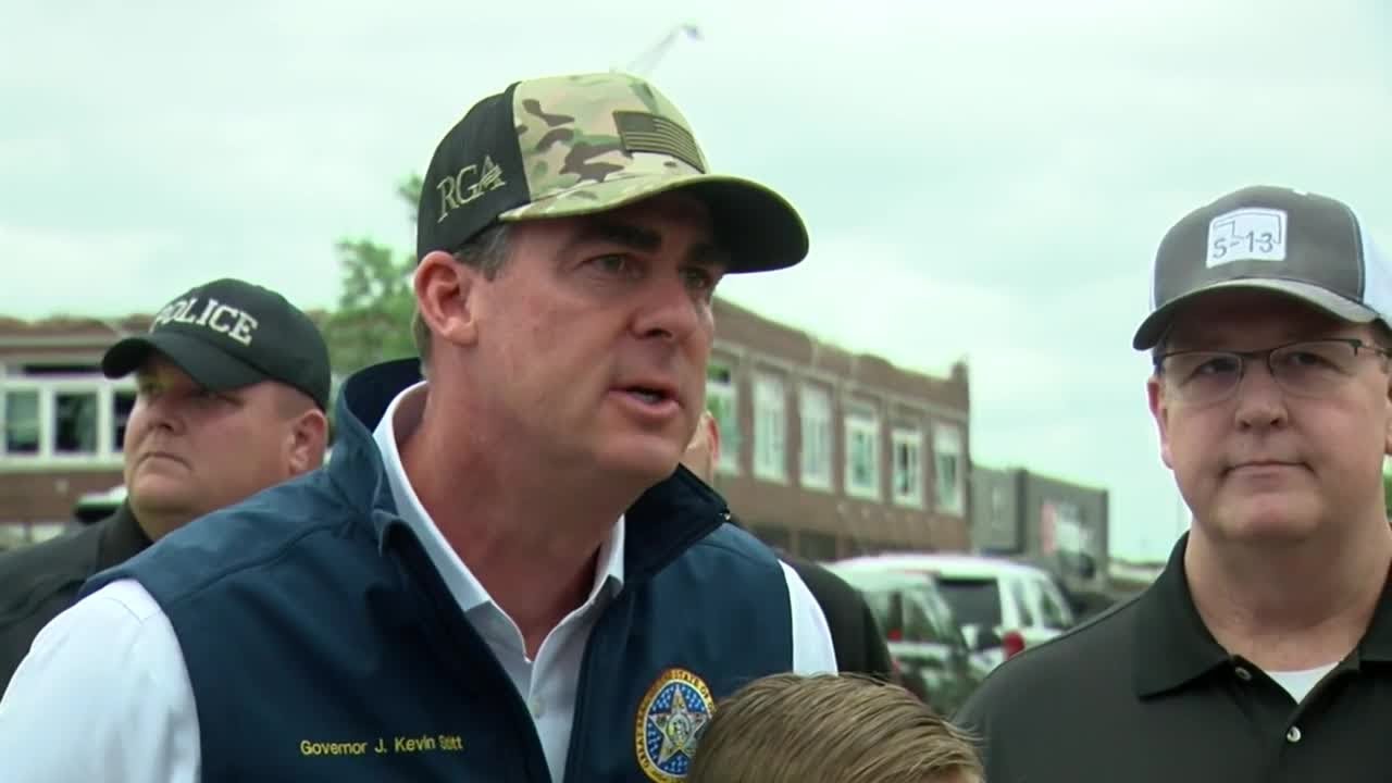 Governor Kevin Stitt's press conference in Sulphur - YouTube