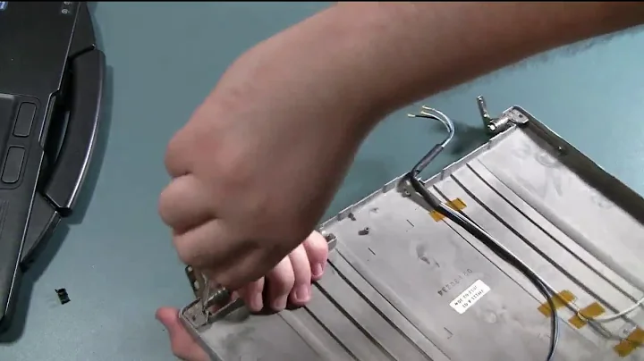 How to Replace Toughbook CF-53 Hinges