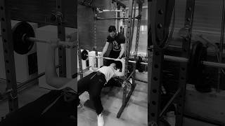Kleines training am Feiertag #fitness #motivation #gym #transformation #sports #fitnessfamily