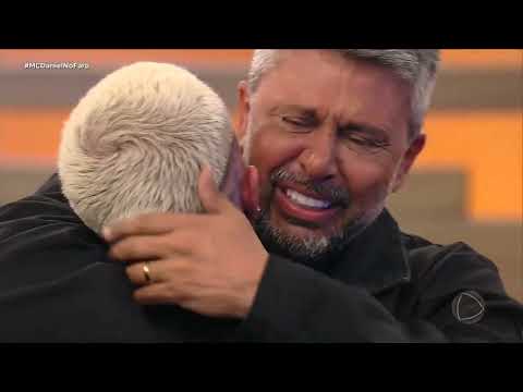 MC Daniel faz homenagem ao seu pai no Hora do Faro