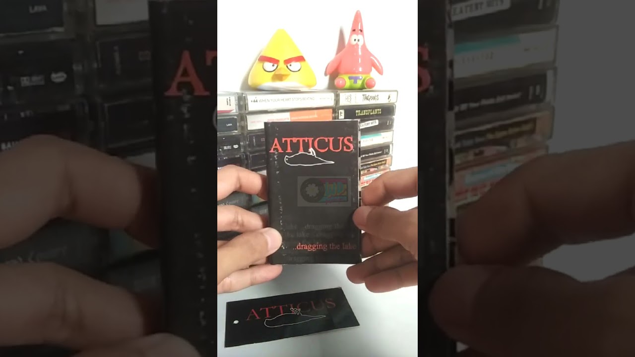 Cover ATTICUS: Dragging The Lake, Cassette (©2002, SideOneDummy)