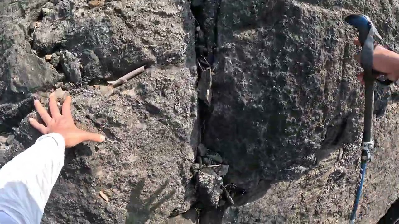 Kumara Parvata trek, rock slab climb