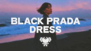 Ellie Goulding - Black Prada Dress