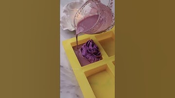 Making Peony soap bar #handmadesoap #naturalsoap #sustainable