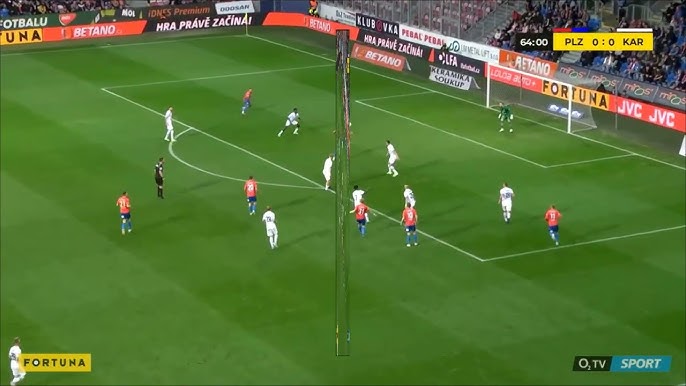 SESTŘIH: Slavia - Slovácko 2:0. Dlouhé čekání na gól, pak rozhodl Jurásek