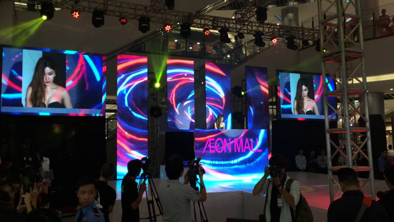 DJ Maya ( 9/7/2016 - Aeon Mall Long Biên )