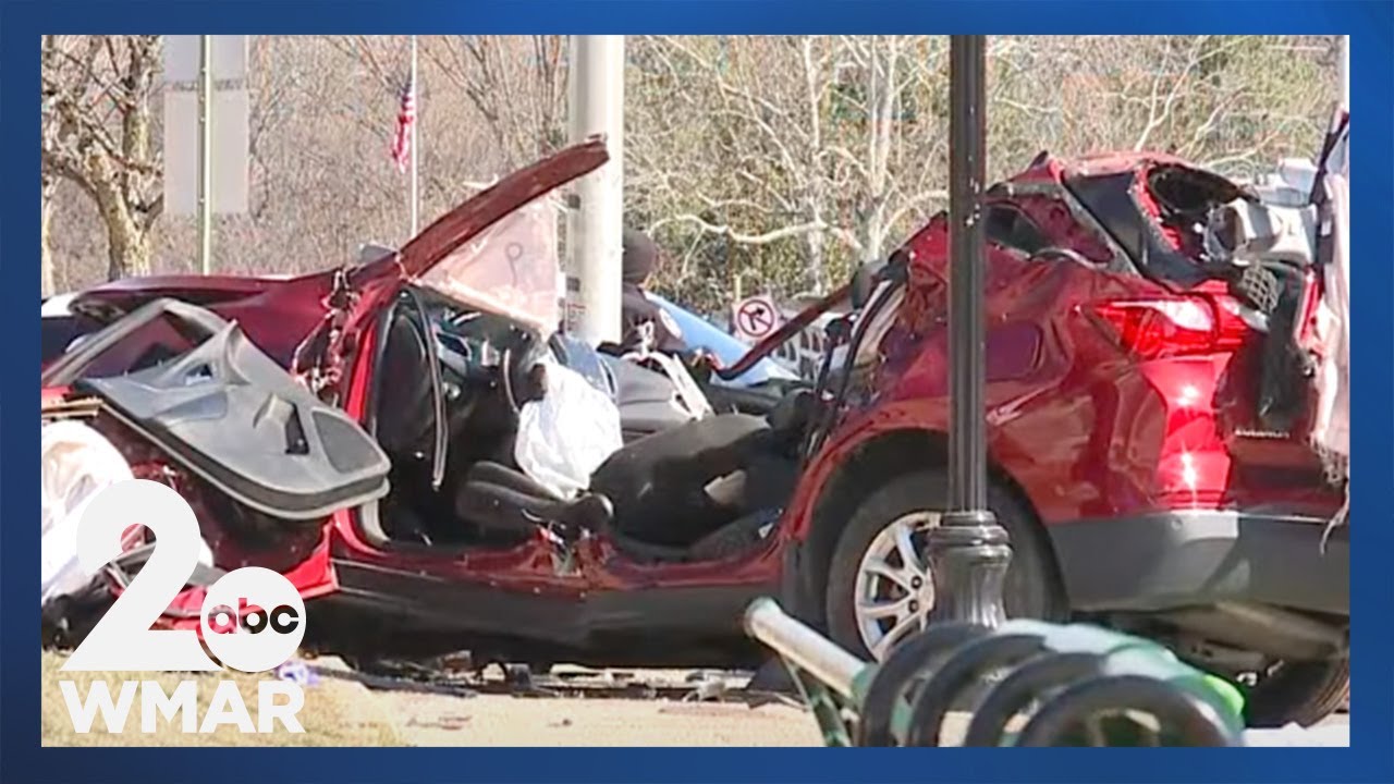 Police say speed a factor in crash that left child, woman dead on ...