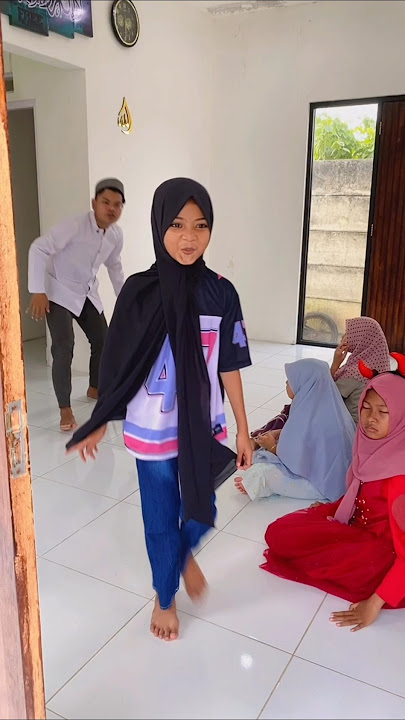 Peri Merah Ganggu Zulfa ngaji #pericantik #ayumochi #zulfayupi #shorts