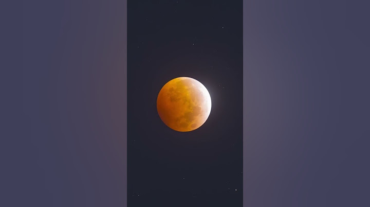 Total lunar eclipse in under 20 seconds 🤯