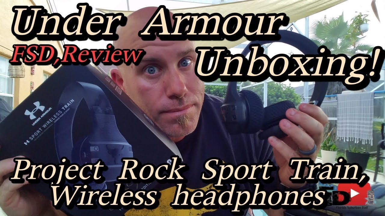 moving companies Under Armour,Box opening ! Project Rock train,wireless headphones. Part one