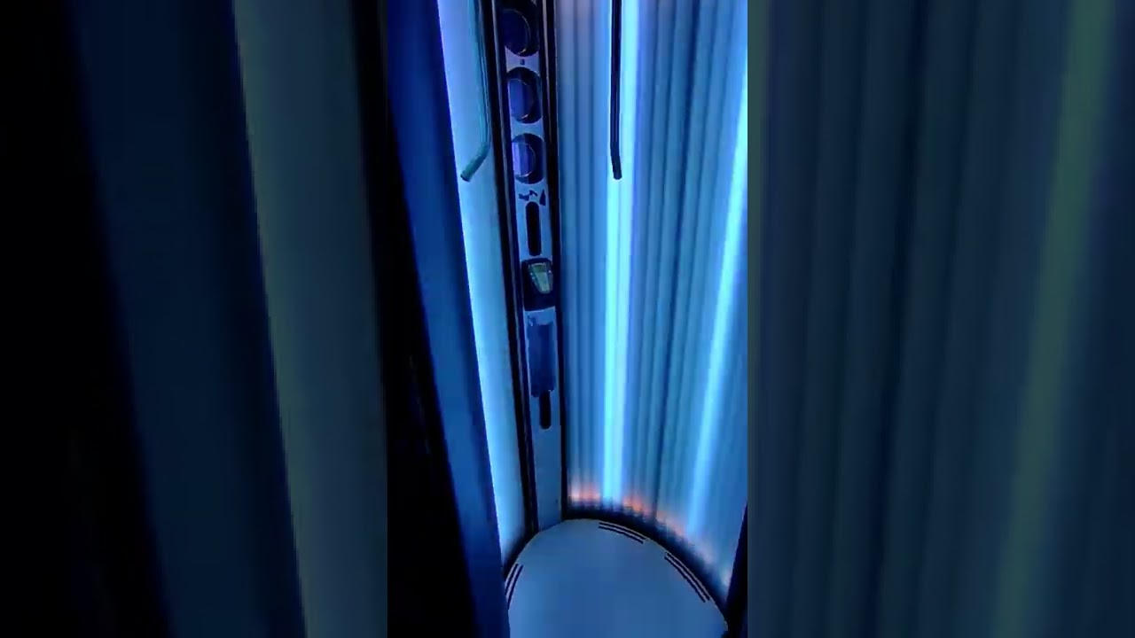 Вертикальный солярий SunVision V 250 XXL