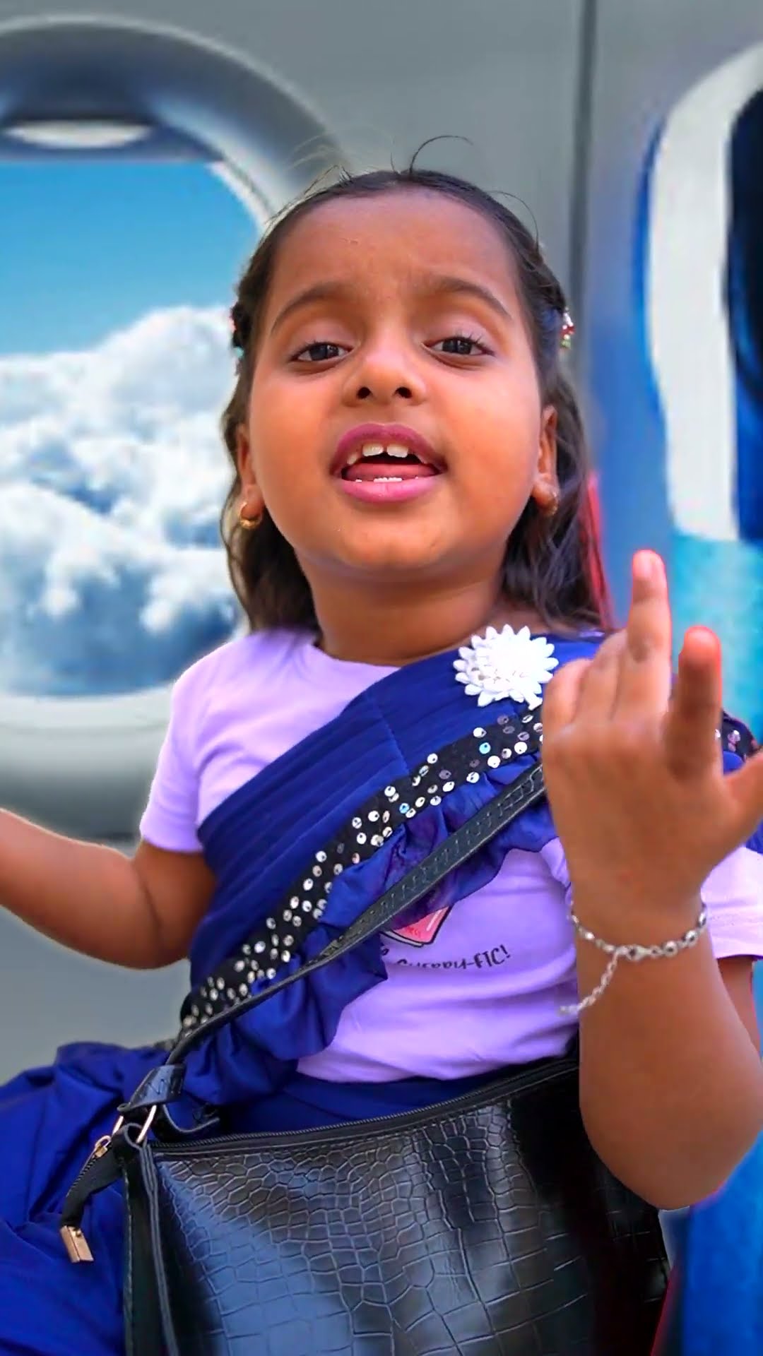 Mamma ka Aeroplane ✈️?? #shorts #funnyshorts #funnyvideo
