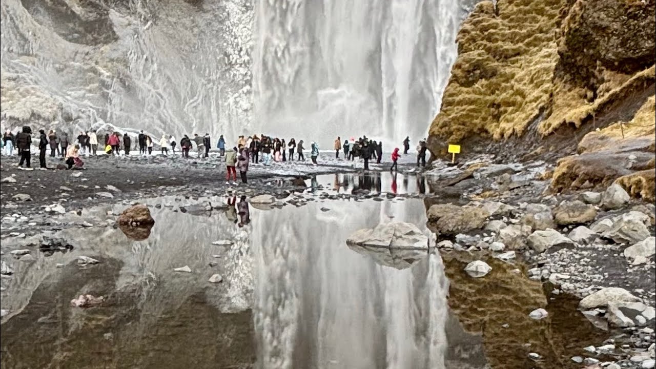 ICELAND DAY 2 Craters , Waterfalls &  black sand beach 