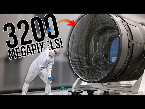 The BIGGEST Digital Camera Ever Made!