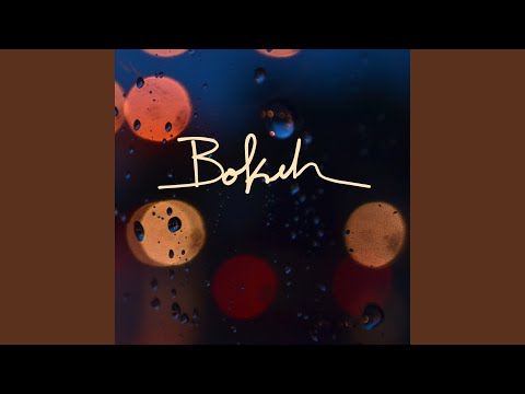 在 YouTube 上觀看「Exclusively」 在 YouTube 上觀看「Exclusively」