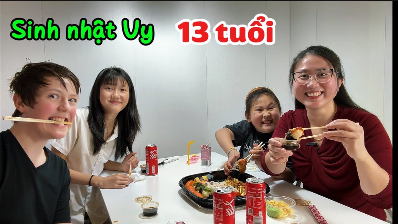 531/ Một ngày sinh Nhật vui vẻ .. Món quà To Nhất và Món ăn To nhất tiệm..