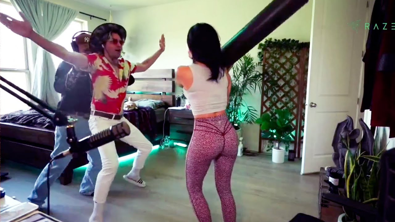 Alinity attacks Rich and gives him Mizkif's closet flashback