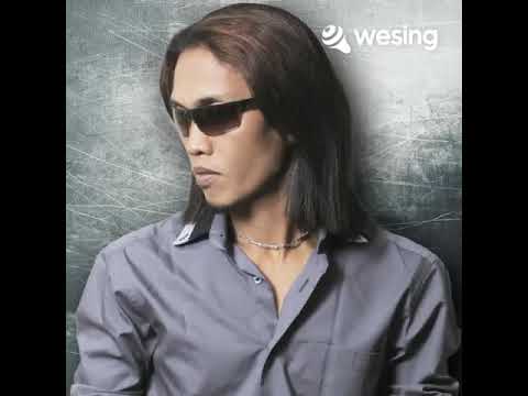 Setia Berselimut Dusta (Versi Akustik)