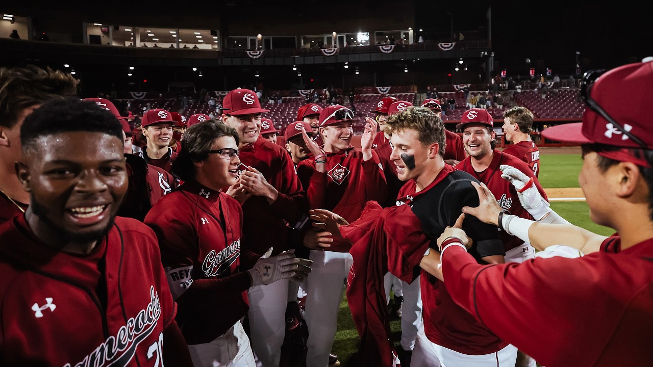Gamecock Baseball | Scobey Calls Game!