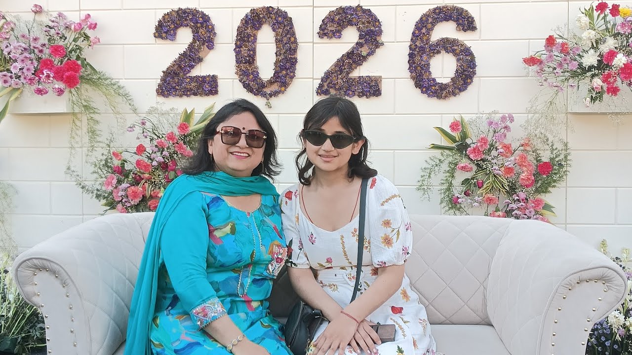  सुबह स्कूल, दोपहर में वसंतोत्सव और रात को बाहर डिनर!!!