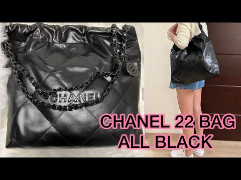 I FINALLY got the CHANEL 22 BAG in ALL BLACK: what fits inside / modshots /  close up! 