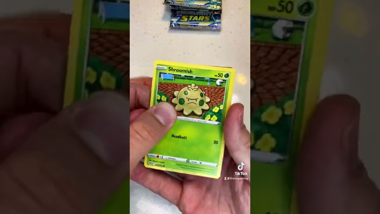 Pokemon TCG Brilliant Stars Umbreon Trainer Gallery Pull